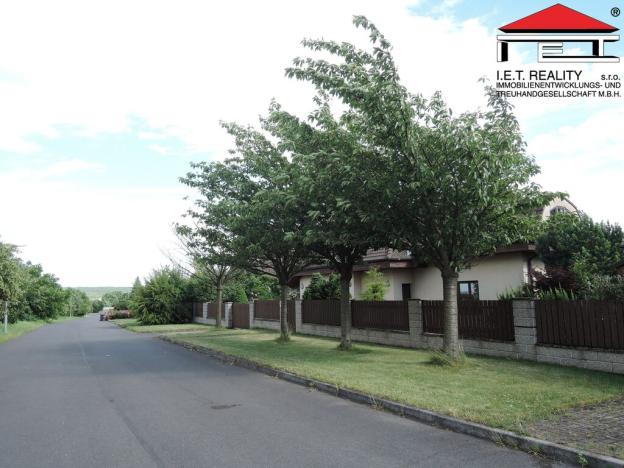 Prodej rodinného domu, Křenice, Silnička, 244 m2