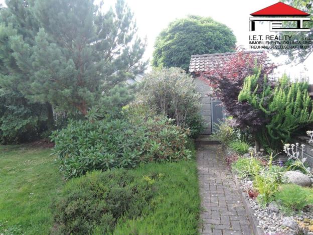 Prodej rodinného domu, Křenice, Silnička, 244 m2