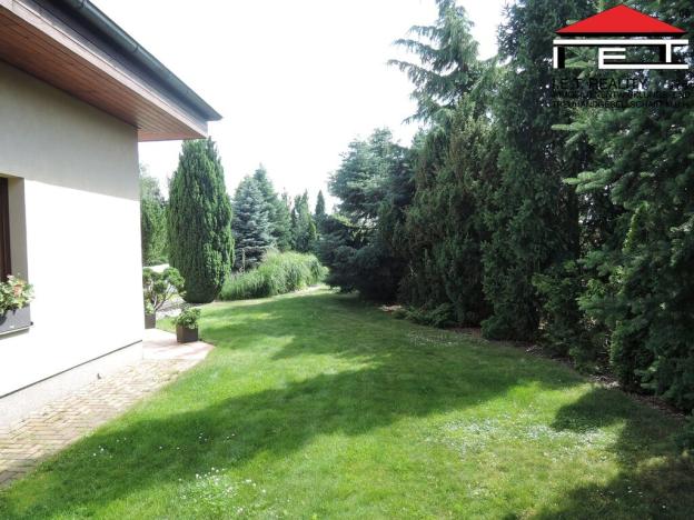 Prodej rodinného domu, Křenice, Silnička, 244 m2