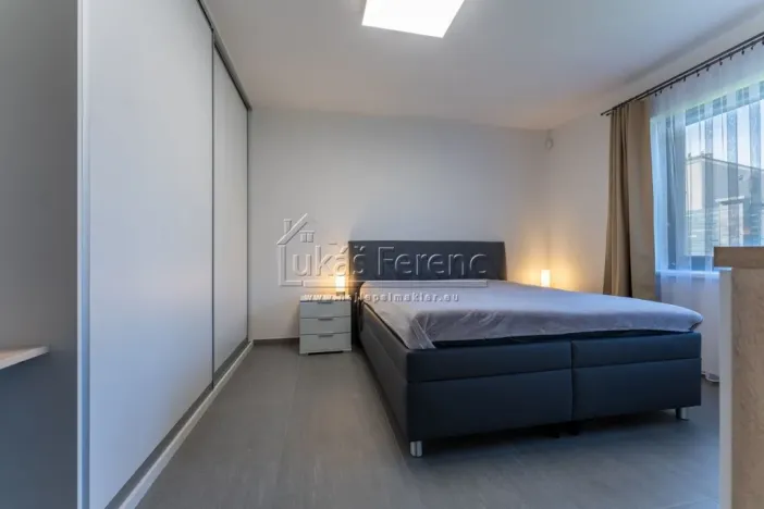 Prodej rodinného domu, Praha - Sobín, Valtická, 221 m2
