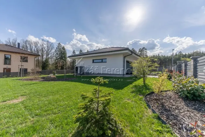 Prodej rodinného domu, Praha - Sobín, Valtická, 221 m2