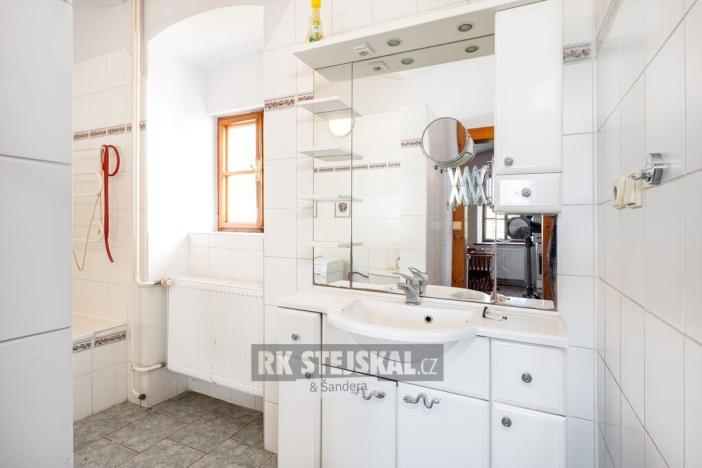 Prodej zemědělské usedlosti, Brloh, 430 m2