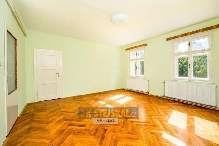 Prodej ubytování, Český Krumlov - Plešivec, Horská, 440 m2