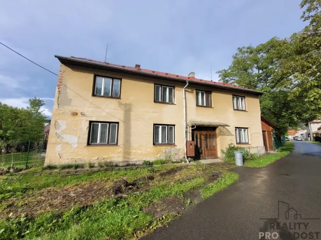 Prodej vícegeneračního domu, Chvalčov, V uličce, 270 m2