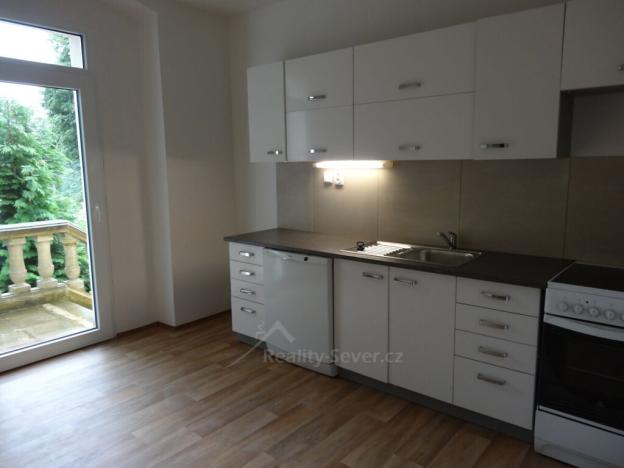 Pronájem bytu 2+1, Kamenický Šenov, 40 m2