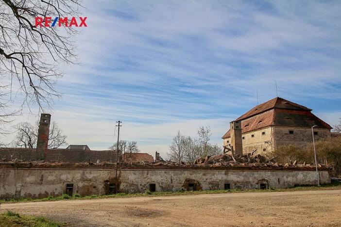 Prodej komerčního pozemku, Hřebečníky, 7070 m2