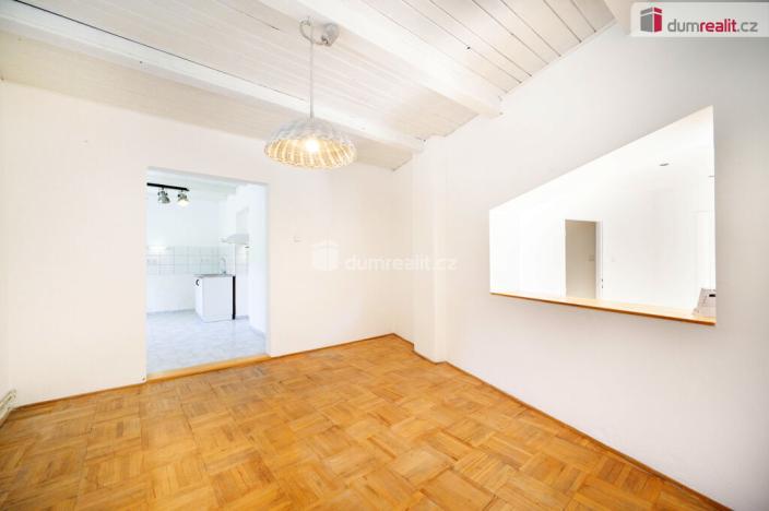 Prodej bytu 4+1, Chlum u Třeboně, 82 m2