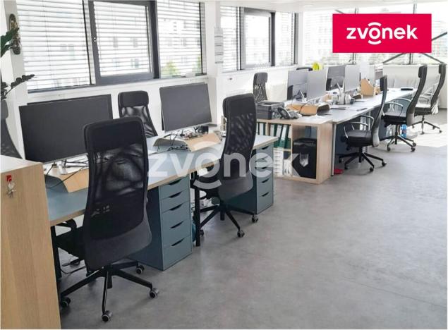 Pronájem kanceláře, Zlín, třída Tomáše Bati, 109 m2