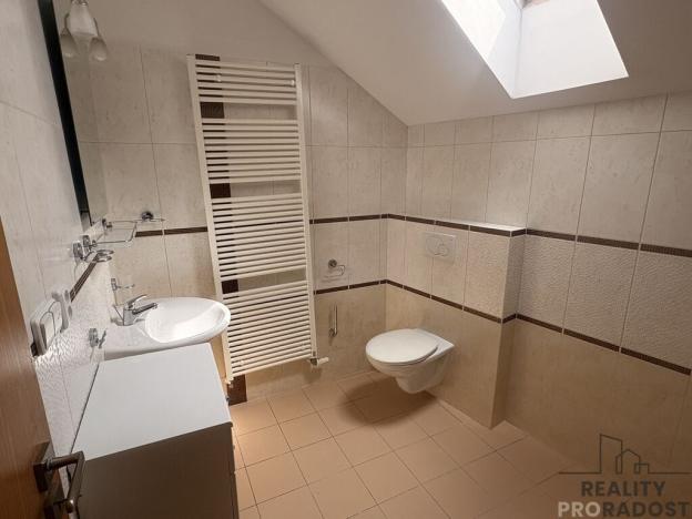 Pronájem bytu 2+kk, Olomouc, Ostružnická, 100 m2