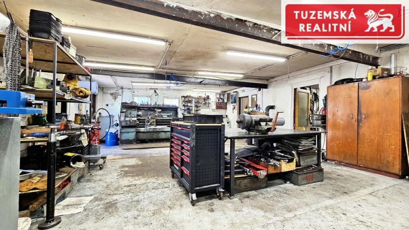 Pronájem garáže, Šternberk, Závodní, 145 m2