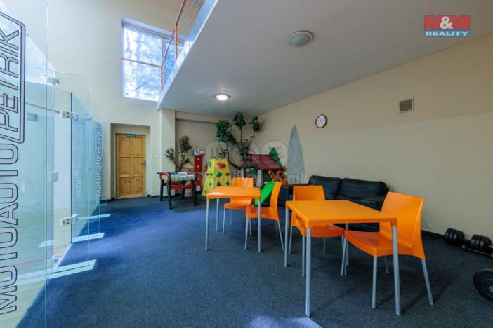 Prodej komerční nemovitosti, Karlovy Vary - Stará Role, Truhlářská, 464 m2