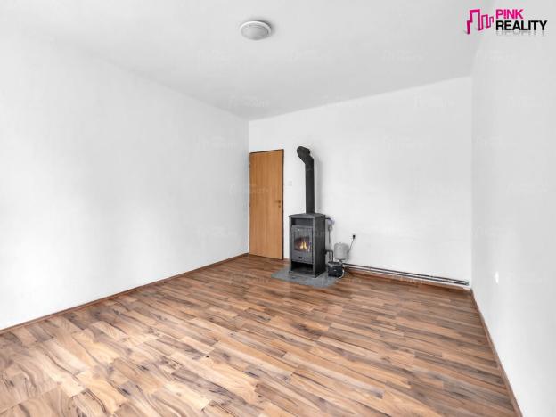 Prodej bytu 2+1, Liberk - Uhřínov, 67 m2