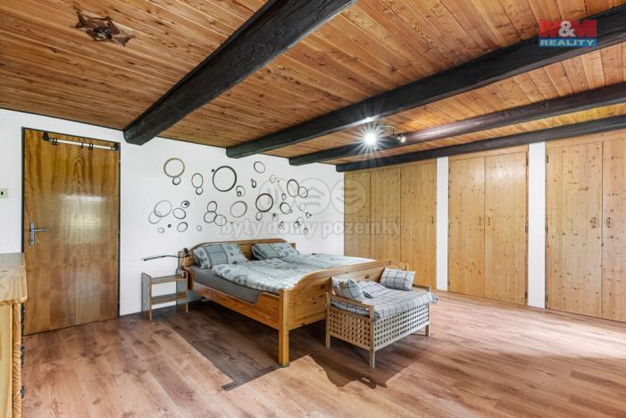 Prodej rodinného domu, Bulovka, 350 m2