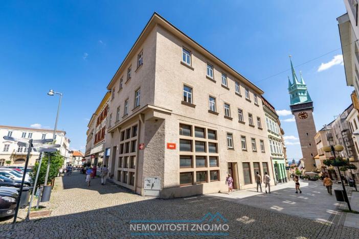 Prodej činžovního domu, Znojmo, Horní náměstí, 663 m2