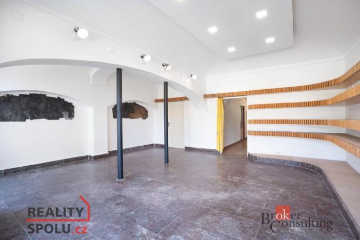 Prodej rodinného domu, Třebechovice pod Orebem, Masarykovo náměstí, 183 m2