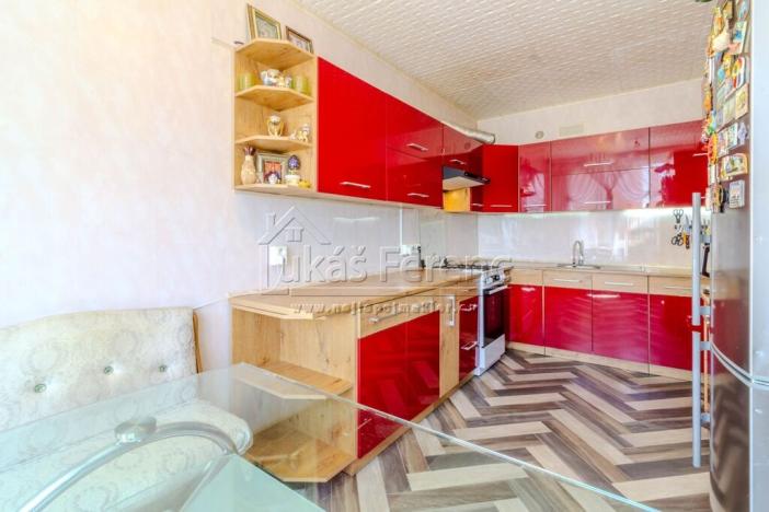 Prodej bytu 3+1, Kladno - Kročehlavy, Na růžovém poli, 74 m2