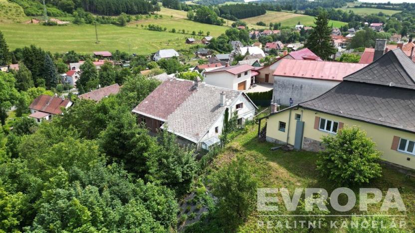 Prodej rodinného domu, Pecka, 75 m2