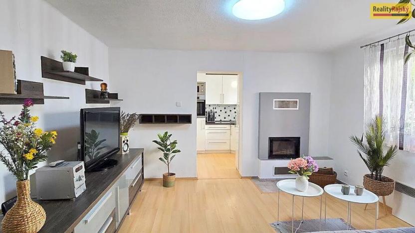 Prodej bytu 3+1, Dobříš, Mírové náměstí, 59 m2