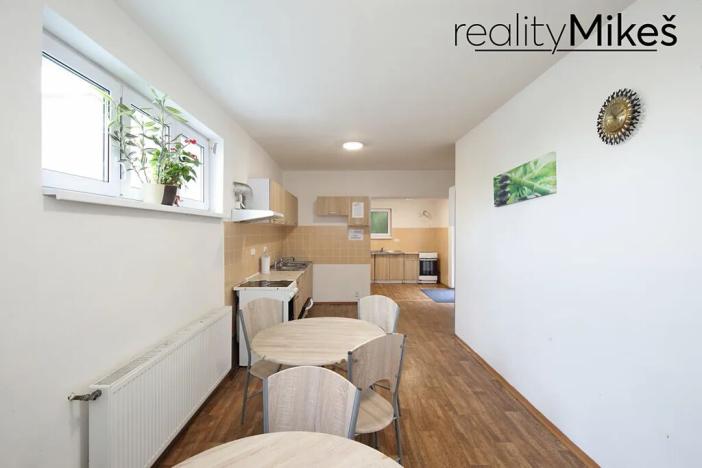 Prodej ubytování, Dobrovice, 500 m2