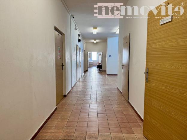 Pronájem kanceláře, Hradec Králové - Pražské Předměstí, Nerudova, 40 m2