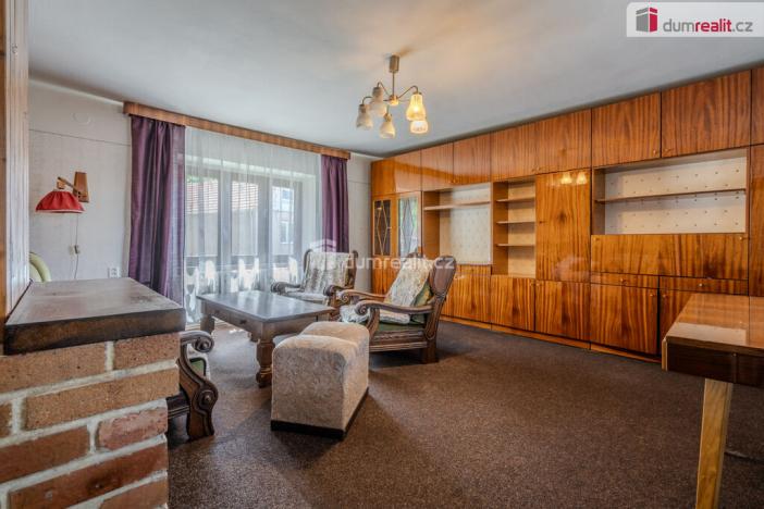 Prodej rodinného domu, Bechlín, 180 m2