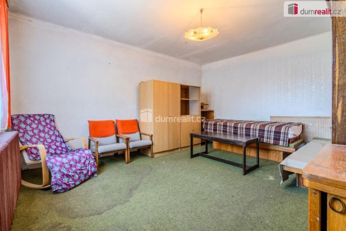 Prodej rodinného domu, Bechlín, 180 m2