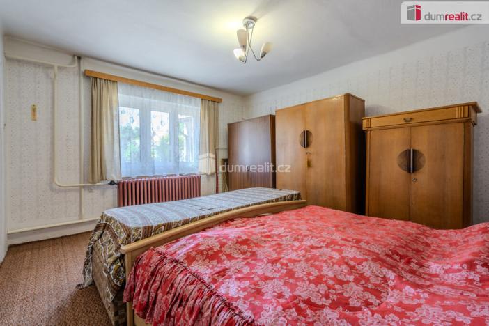 Prodej rodinného domu, Bechlín, 180 m2