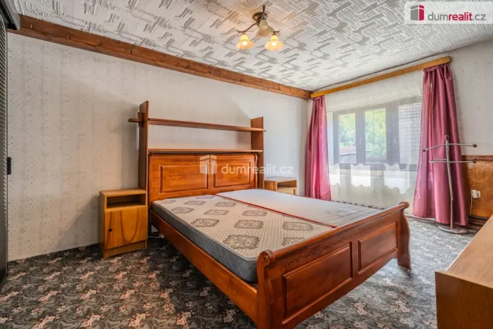 Prodej rodinného domu, Bechlín, 180 m2