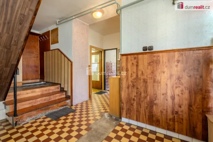 Prodej rodinného domu, Bechlín, 180 m2