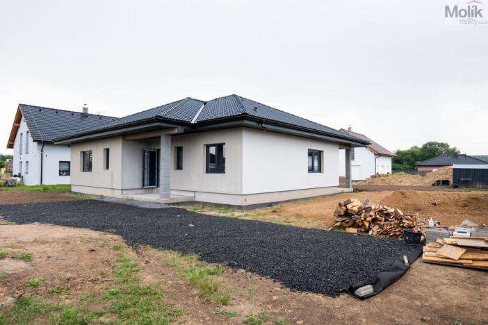 Prodej rodinného domu, Nezabylice, 190 m2