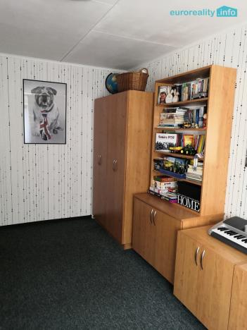 Prodej rodinného domu, Bochov, Lipová, 200 m2