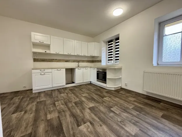 Prodej rodinného domu, Lhotka nad Labem, 96 m2