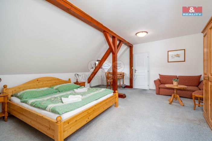 Prodej ubytování, Rožmberk nad Vltavou, 1860 m2