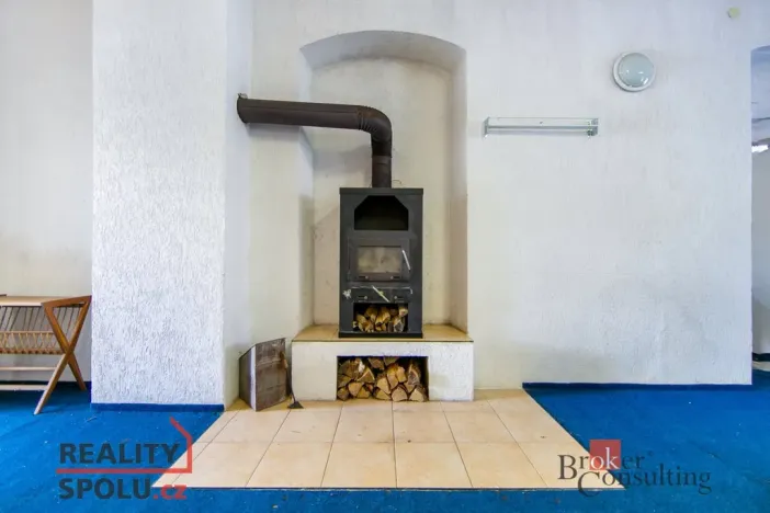 Prodej ubytování, Kovářská, nám. J. Švermy, 520 m2