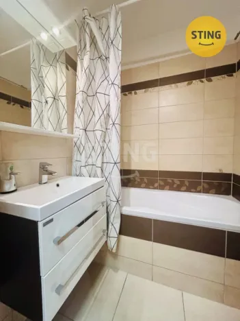 Pronájem bytu 3+1, Ostrava, Lužická, 76 m2
