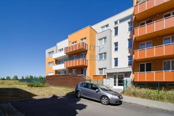 Prodej bytu 2+kk, Praha - Kyje, Farkašova, 40 m2
