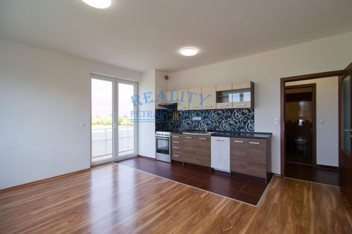 Prodej bytu 2+kk, Praha - Kyje, Farkašova, 40 m2