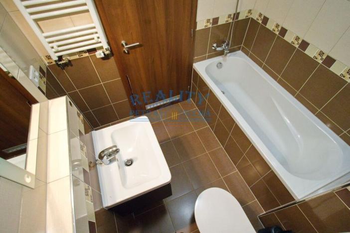 Prodej bytu 2+kk, Praha - Kyje, Farkašova, 40 m2