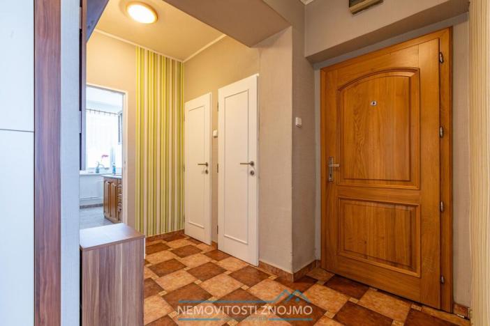 Prodej bytu 3+1, Starý Petřín, 66 m2