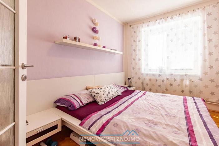 Prodej bytu 3+1, Starý Petřín, 66 m2