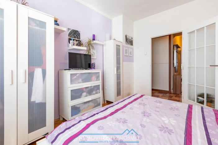 Prodej bytu 3+1, Starý Petřín, 66 m2