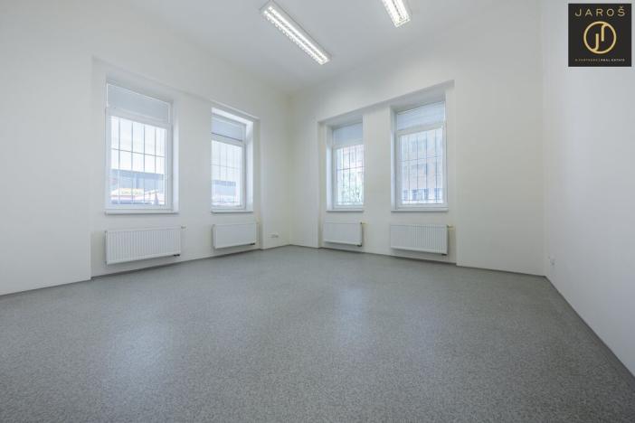 Pronájem kanceláře, Kladno, Huťská, 883 m2