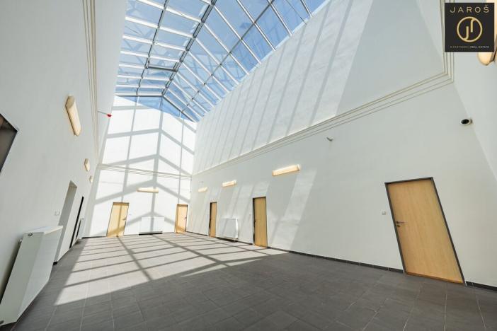 Pronájem kanceláře, Kladno, Huťská, 883 m2