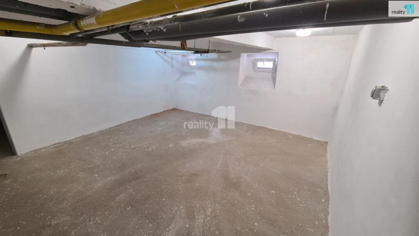 Prodej komerční nemovitosti, Ostrava - Přívoz, Rovná, 1620 m2