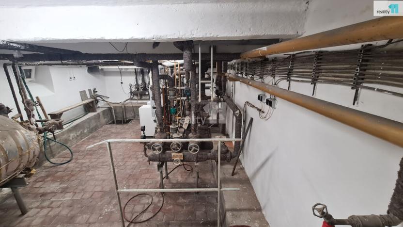 Prodej komerční nemovitosti, Ostrava - Přívoz, Rovná, 1620 m2