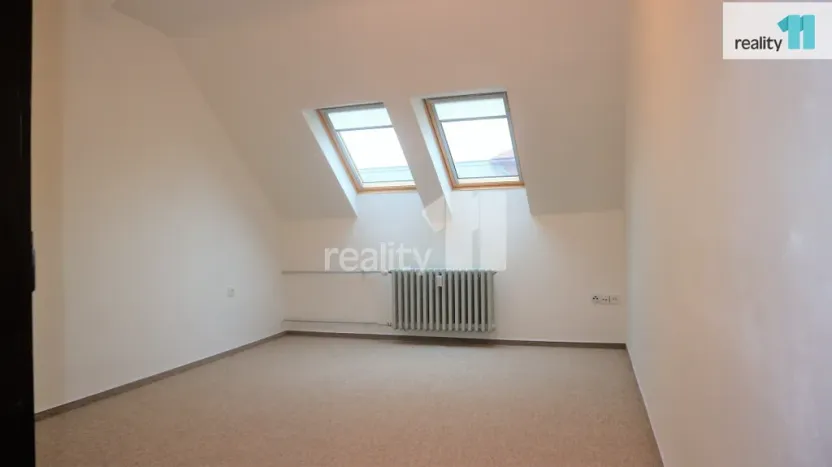 Prodej komerční nemovitosti, Ostrava - Přívoz, Rovná, 1620 m2