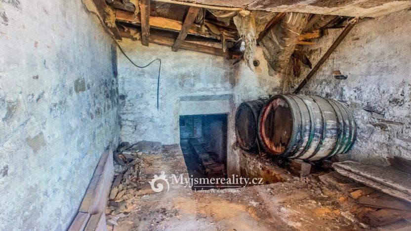 Prodej zahrady, Znojmo, Kuchařovická, 1132 m2