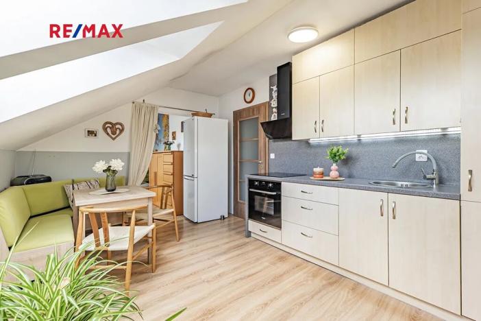 Prodej bytu 2+1, Jindřichův Hradec, U Knihovny, 52 m2