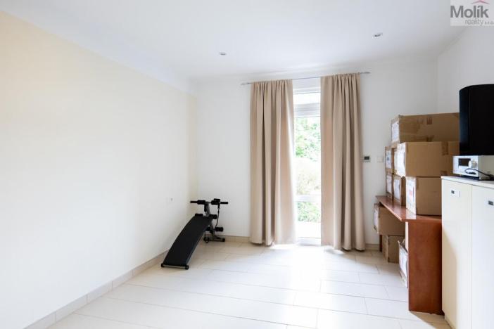 Prodej rodinného domu, Skršín, 500 m2