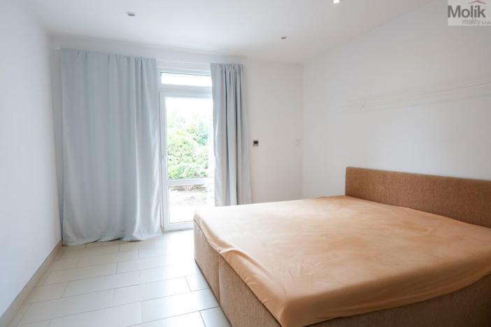 Prodej rodinného domu, Skršín, 500 m2